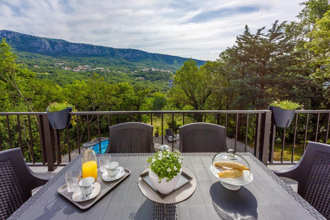 Holiday House Dino Bribir  Buitenkant foto