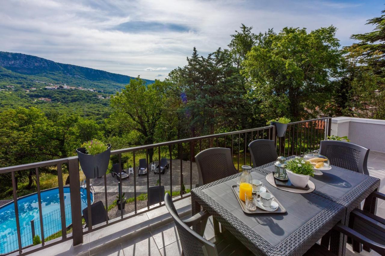 Holiday House Dino Bribir  Buitenkant foto