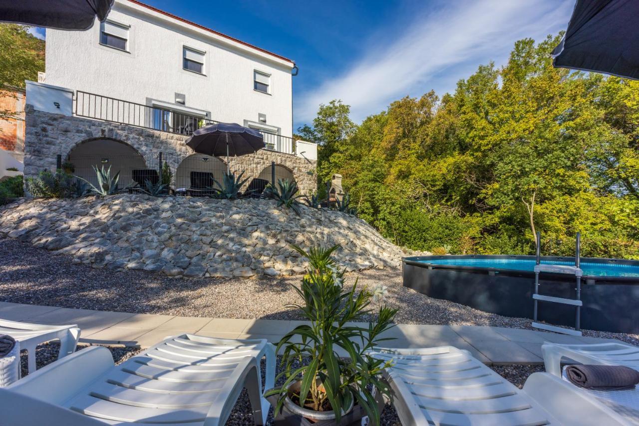 Holiday House Dino Bribir  Buitenkant foto