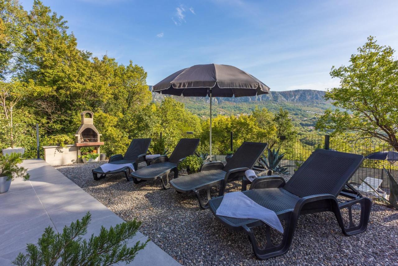 Holiday House Dino Bribir  Buitenkant foto