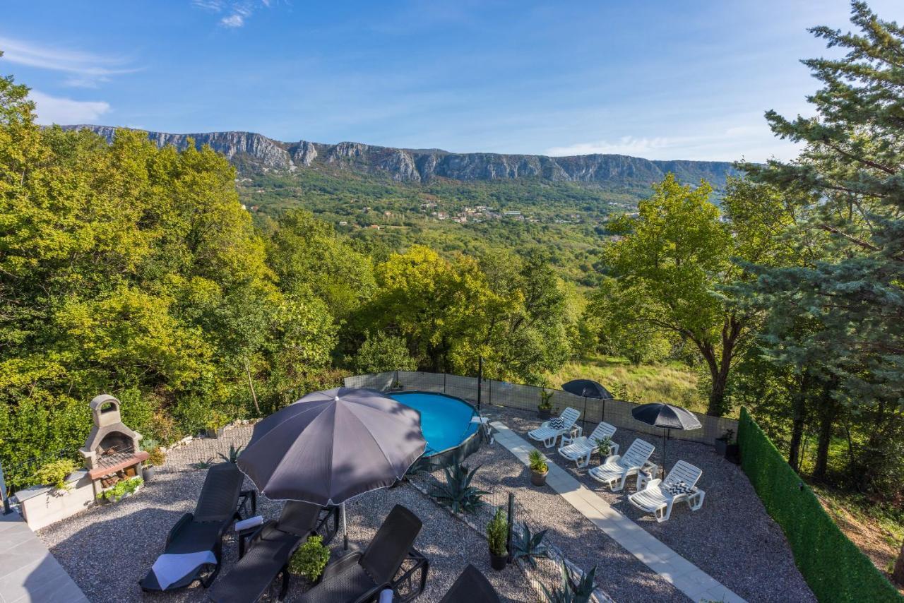Holiday House Dino Bribir  Buitenkant foto